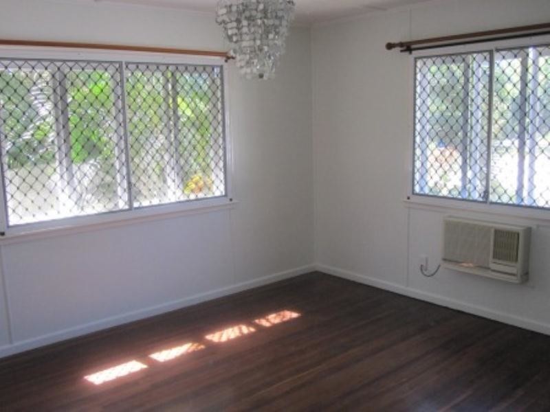 16 Webster Street, Mundingburra QLD 4812